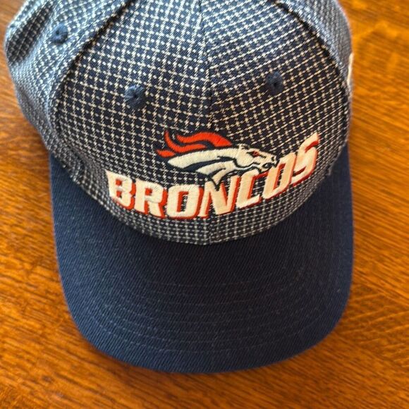 Vintage 90’s Denver Broncos Pro Line Strapback Cap Hat NFL Football - Picture 2 of 12